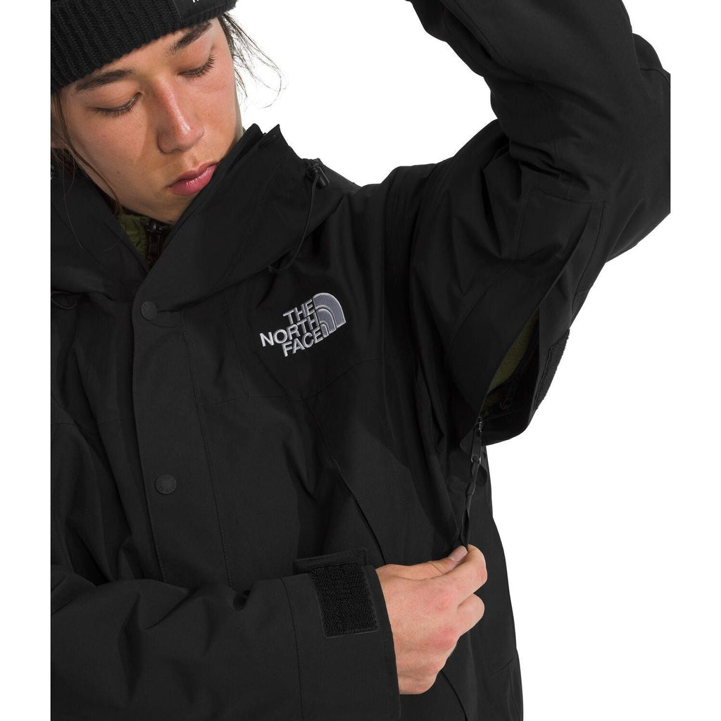 The North Face Men's GORE-TEX Mountain Jacket