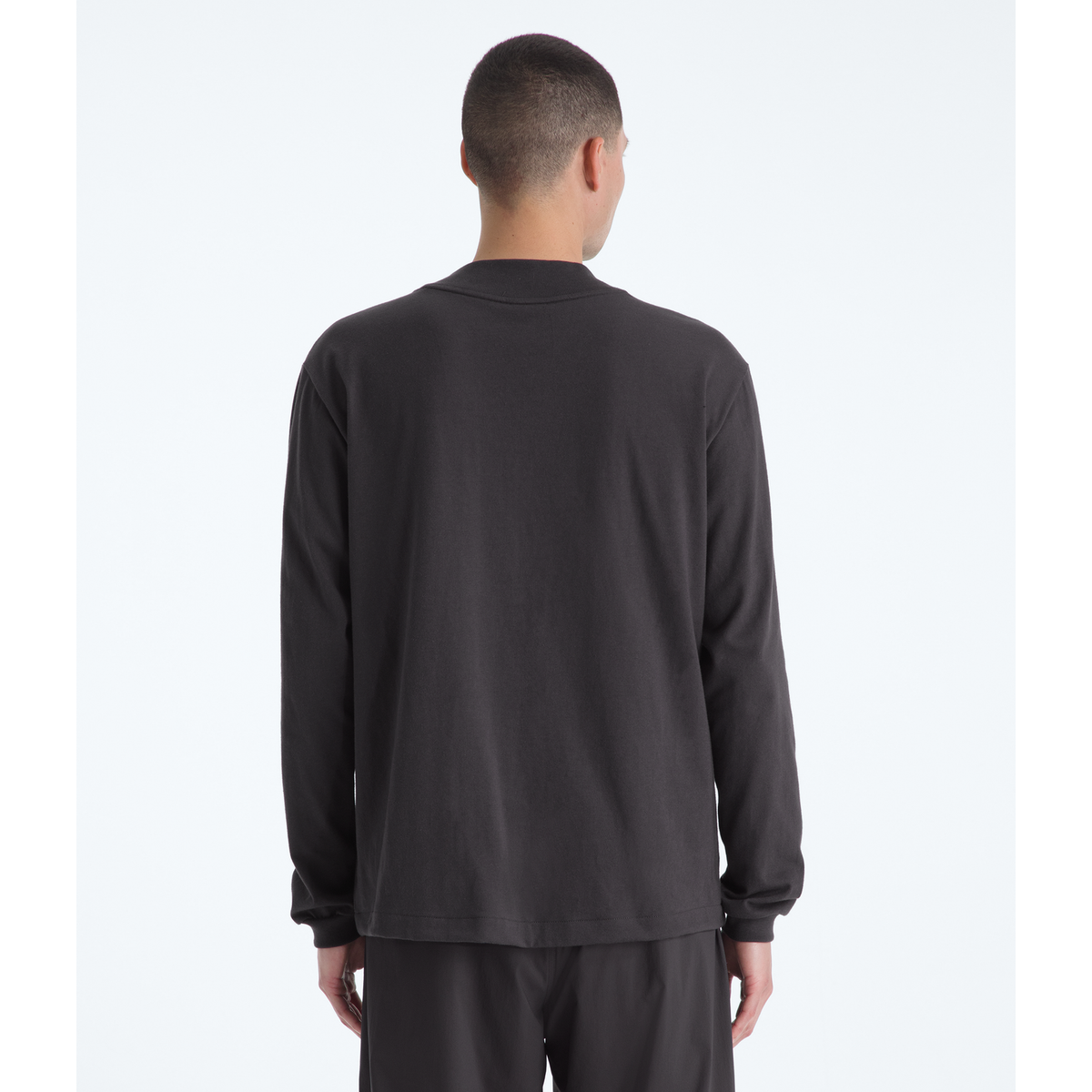 The North Face Men's Red Box Long-Sleeve T-Shirt in Obsidian